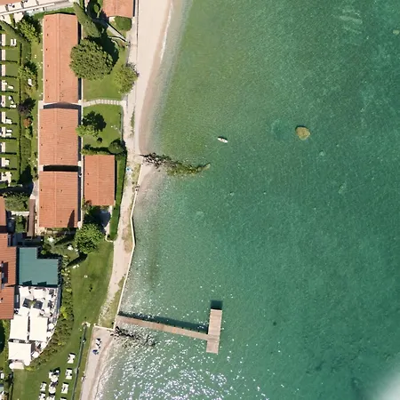 Apartahotel Hotiday Collection - Desenzano Desenzano del Garda